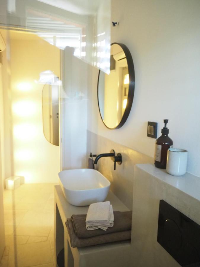 Mi Sestre - Studio Apartment Hvar Vrisnik Jelsa  Luaran gambar